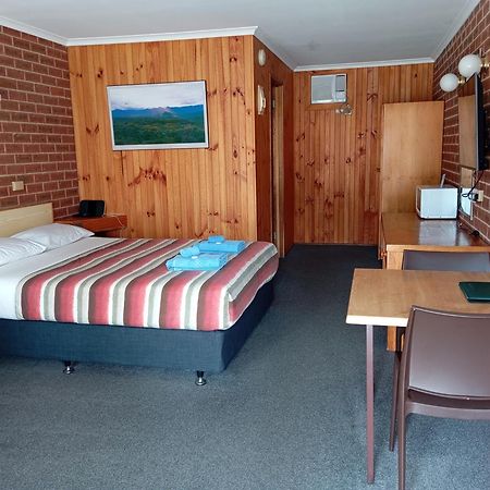 Orbost Country Road Motor Inn Екстериор снимка