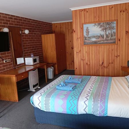 Orbost Country Road Motor Inn Екстериор снимка