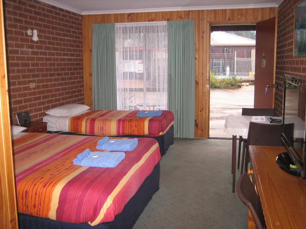 Orbost Country Road Motor Inn Стая снимка